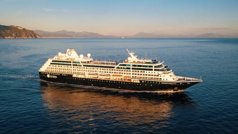 Azamara Pursuit